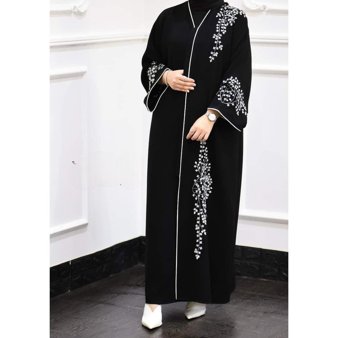 Abaya fleur noire عباية سوداء